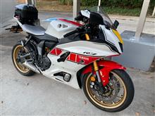 YZF-R7さん　シート変えてみた
