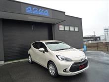 トヨタAQUA　LED・ヘッドライトプロテクションフィルム・カーボンシート施工　千葉県よりご来店