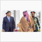 習近平、王族あげ“熱烈歓迎”