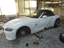 Z4タイヤ交換時の確認と発見