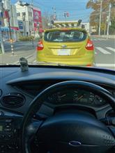 「2000年式日常近場号」街をゆく