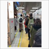 始発のバスは