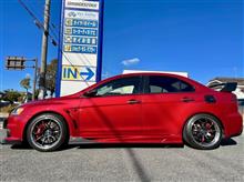 美しく装着完了!! VARIS EVO X ’17 Ver. Ultimate SIDE SKIRT Ver.2 with AIR SHROUD。