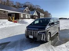 今シーズン初。雪山トレッキング・アルファード