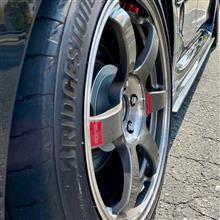 “SL化”したこだわりまくりのホイールをチョイス!! 4WDスポーツの足もとに“ボルクレーシング TE37 SAGA SL”を装着したら、妖艶なスポークラインがたまらない仕上がりです。