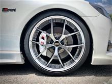 高品質鍛造ホイールの代名詞“BBS”は、装着するだけでクルマの雰囲気をガラリと変えてくれますね。RI-D、LM、RI-A、RI-S、RE-V7、FS、RP、RN、RG-F、RE-L2、どれも素敵です。