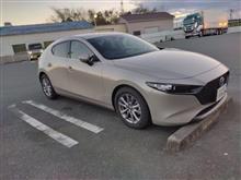 今更SKYACTIV-Xのmazda3乗ってみた