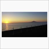 ほぼ日本最北で夕日と利尻富士 ...