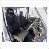 最近はSUVにも人気ですが、 ...