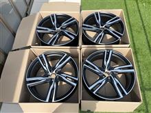 【新品・未使用】XC90純正22inchホイール譲ります