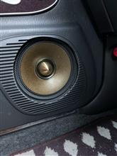 ドアスピーカー部　内張カットしました♪