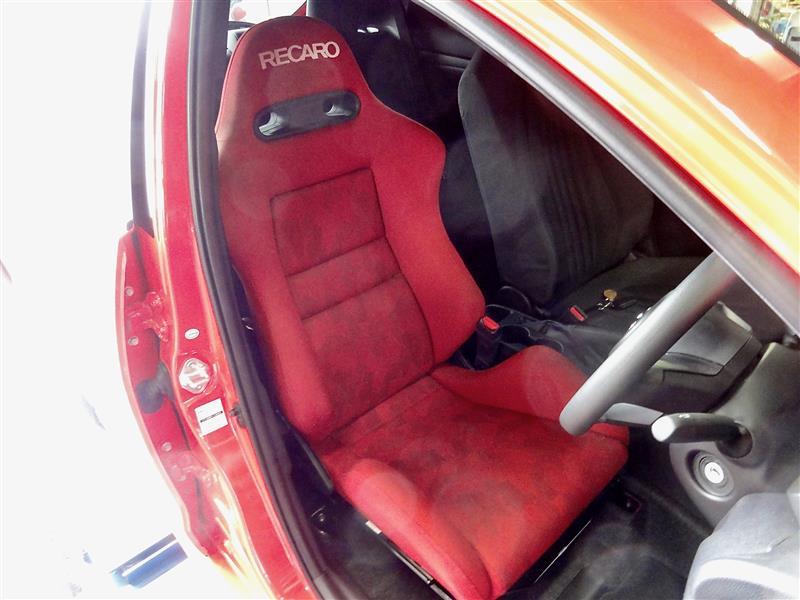 早割クーポン! RECARO SR? 運転席にて使用 - htii.edu.kz