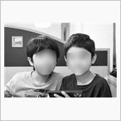 友とキックスケート｜スクータ ...