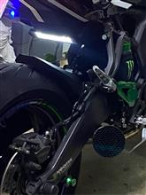 ZX25R のリアビュー