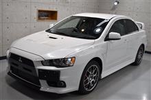 一時代を築いた名車。三菱・ランサーエボリューションXのガラスコーティング【リボルト埼玉北】