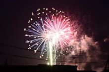夜空を彩る花火🎆