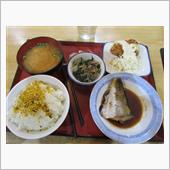 さっさと食べて準備