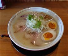 10月限定『クリーミー牛骨白湯らぁ麺』