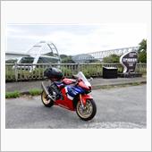 てけてけ走って
