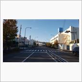 普段横切ってる道路にカネボウ ...