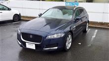 レンジローバー・イヴォークの車検で入庫。代車はジャガーXFでした