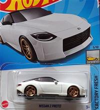 ホットウィール ベーシック NISSAN Z PROTO (2ndロット)