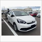 ホンダフィットeHEV 4W ...