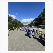 昨日は行列日和でした