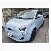 私はABARTH500eを買 ...