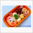 今日の娘のお弁当　～リラックマのキャラ弁とワンちゃんおにぎり🍙～