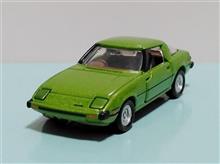 トミカプレミアム 1/61スケール　マツダサバンナRX-7（SA22C）