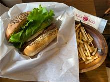 今日のツーイング・ランチはKUA AINAで😁❣️