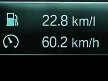 レッカー車 22.8km/l