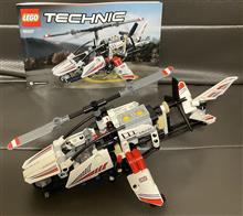 レゴテクニックの超軽量ヘリコプター完成です♪ レゴテクニックの超軽量ヘリコプター完成です♪