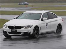 F36で土砂降りのサーキット走りました。