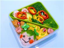 今日の娘のお弁当　～いちごのおにぎり🍙デコ弁～　作りました