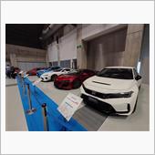 いろいろ車を見たり、食べ物ネ ...