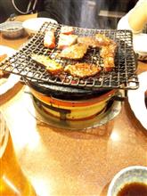 月一の息子と炭火焼き肉。