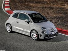 ABARTH 595の限定車に乗れました。