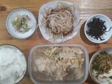 今夜の晩ご飯は、豪華！？五品。