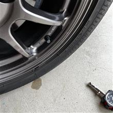 ショップでタイヤ交換は要注意
