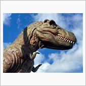 ラグビーで恐竜と自衛隊がコラボ