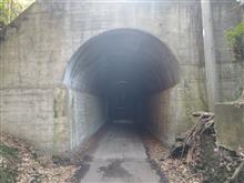 開聞トンネルと開聞岳