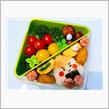 本日の娘のお弁当は鬼ぎりキャラ弁を作りました