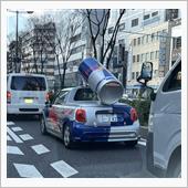 今日の車（レッドブルミニ）