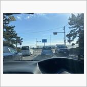 風は冷たく、日差しは暖かく