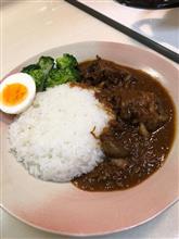 牛テール肉のカレー。