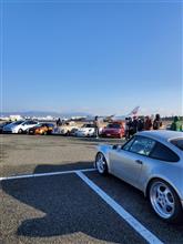お友達のオフミとポルシェゲートへ