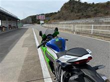 ZX10Rでスパ西浦モーターパークを走ってきました