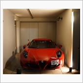 エレガントで無骨な妥協なき車